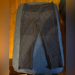 Lucy.com Black, Gray and orange Striped cropped leggings activewear.